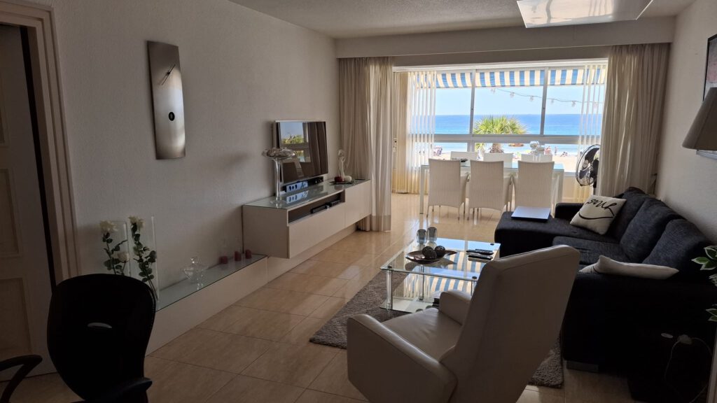 008a8a4d-9538-428c-bb2a-727171af18e2